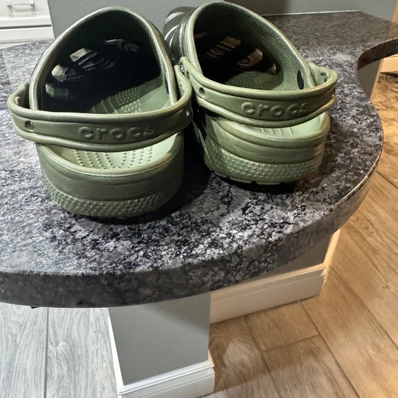 Crocs Men's Baya Clog Olive Green‎ Puffer Comfort Slip On Casual Shoes Size 11 - Picture 5 of 8